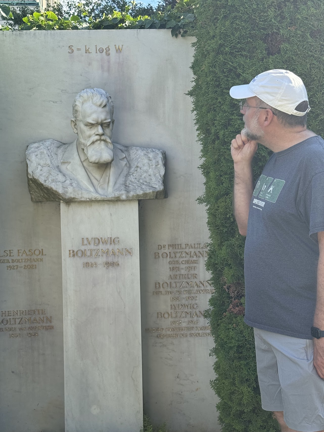 No description has been provided for this image